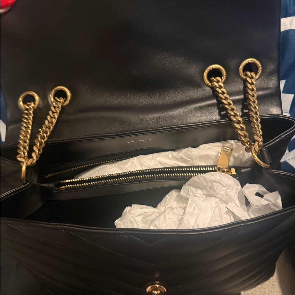 Saint Laurent Black and Gold Quilted Shoulder Bag - Picture 6 of 7